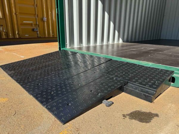 Container Auffahrrampen aus Hartgummi – Modulares Rampensystem – 10 Tonnen Tragfähigkeit (Set mit 2 Rampen)