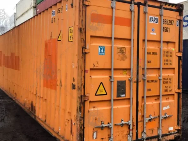Ihr 40-Fuß High Cube Raumwunder: 76,4 m³, exportfähig, für 25 Paletten, die clevere Lagerlösung, ab Hamburg verfügbar